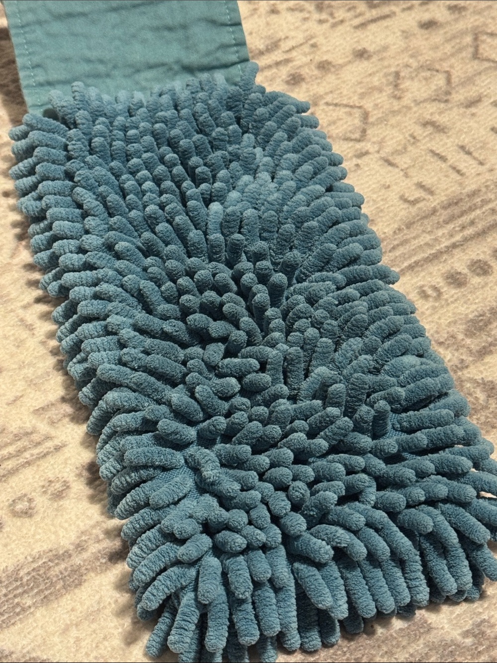 Norwex Teal Chenille Hand Towel - Picture 5 of 6